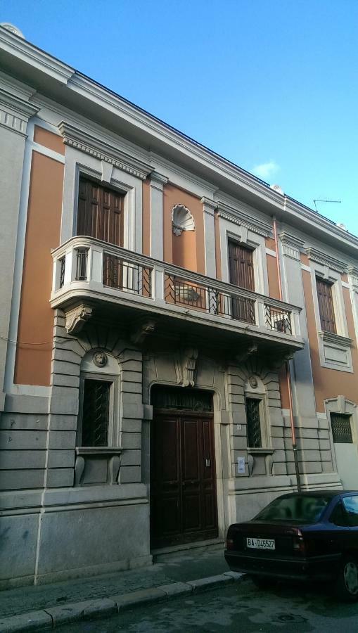 Palazzo Don Ruggiero San Ferdinando di Puglia Exterior foto